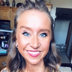 Meet your Posher, Jodie